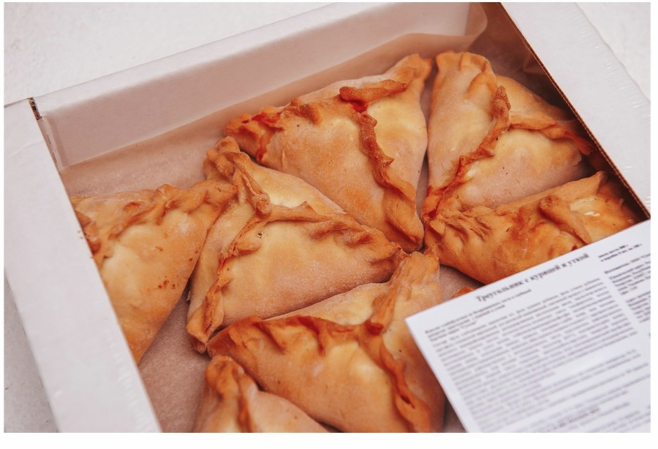 Треугольник Султан с курицей и уткой замороженный (100г х 8шт), 800г