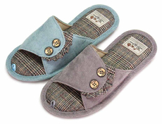 Тапочки женские Lucky Land открытые пуговицы клетка