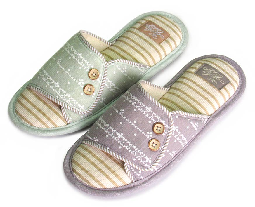Тапочки женские Lucky Land открытые пуговицы полоска