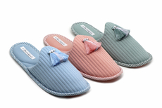 Тапочки женские Lucky Land пастельные с кисточками