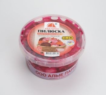 Капуста Пилюска Алые паруса маринованная острая со свеклой, 500г