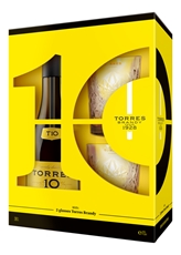 Бренди Torres Gran Reserva 10 лет + 2 стакана в подарочной упаковке, 0.7л