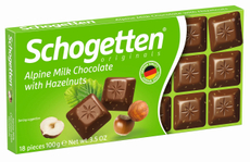 Шоколад молочный Schogetten Альпийский с фундуком, 100г