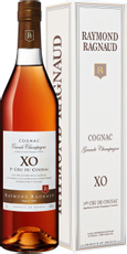 Коньяк Raymond Ragnaud XO 10 в подарочной упаковке, 0.7л