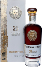 Коньяк Armenian Symbol 25 лет в подарочной упаковке, 0.75л