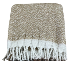 Tarrington House Плед мелкая елочка полиэстер бежевый 605г, 130 x 170см