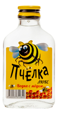 Водка Пчелка Люкс 0.1л