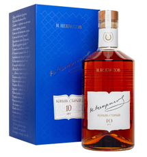 Коньяк Н.Некрасов КС 10 лет в подарочной упаковке, 0.7л