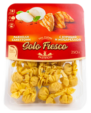 Равиоли Solo Fresco с курицей и моцареллой, 250г