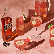 Виски шотландский Johnnie Walker Black Label в подарочной упаковке, 1л