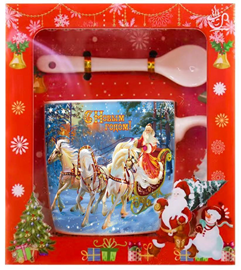 Изображение товара Подарочный набор Kukina Raffinata Новогодняя кружка фарфор 370мл с ложкой