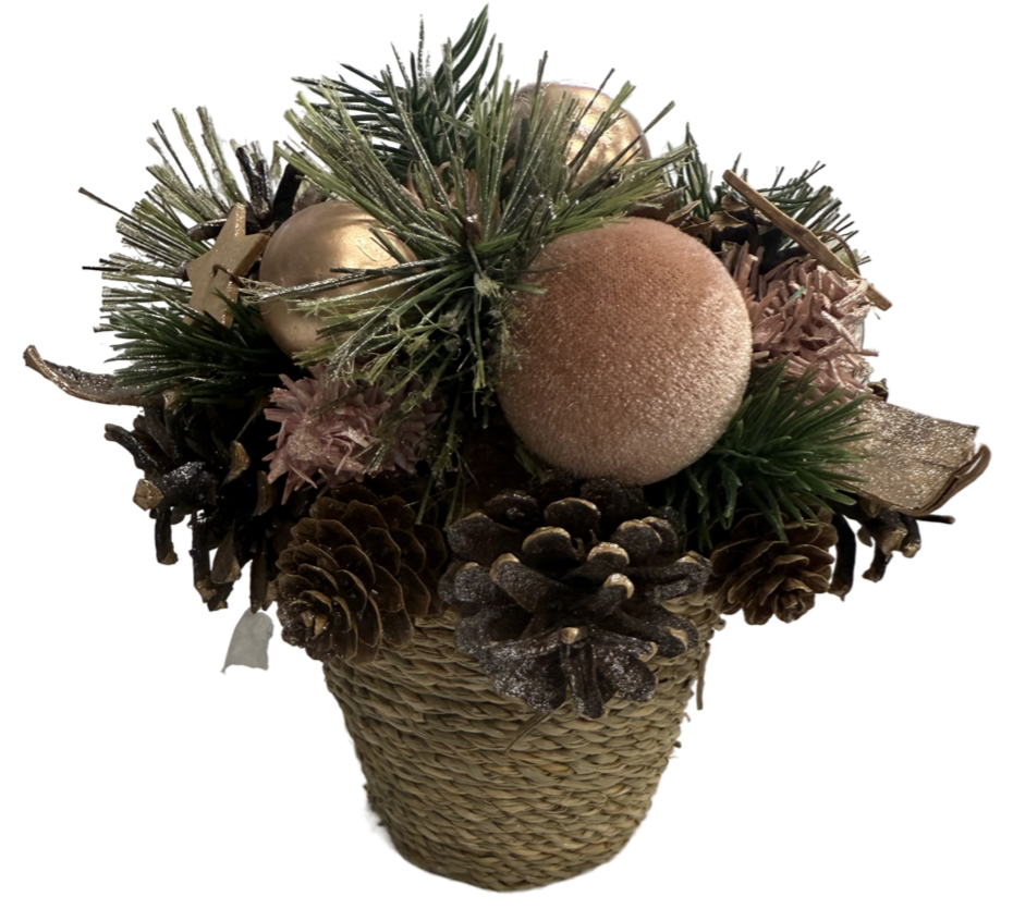 Корзинка с веточками, шариками и звездами, 18 x 18 x 18см