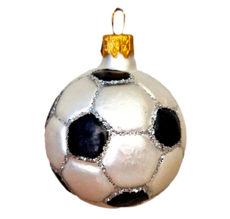 Украшение елочное Коломеев футбольный мяч черно-белый, 6.5см