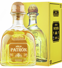 Текила Patron Anejo в подарочной упаковке, 0.75л