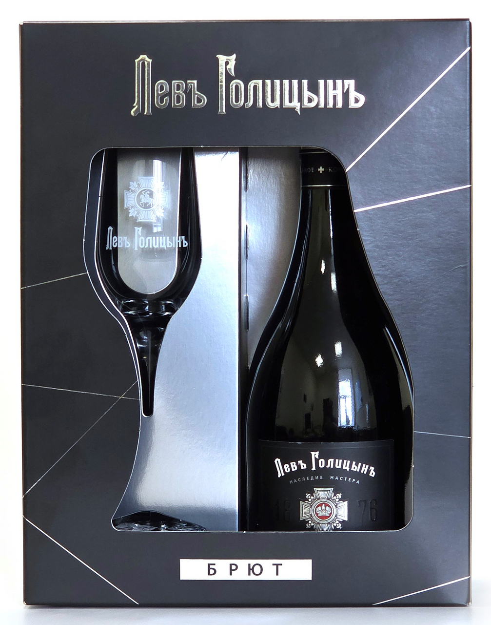 Вино игристое Левъ Голицынъ Коронационное в подарочной упаковке с бокалом белое брют, 0.75л