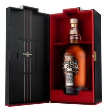 Виски шотландский Chivas Regal 25 лет в подарочной упаковке, 0.7л
