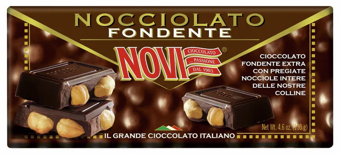 Шоколад Novi горький с цельным лесным орехом, 130г