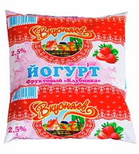 Йогурт Вкусняево клубника 2.5%, 430г