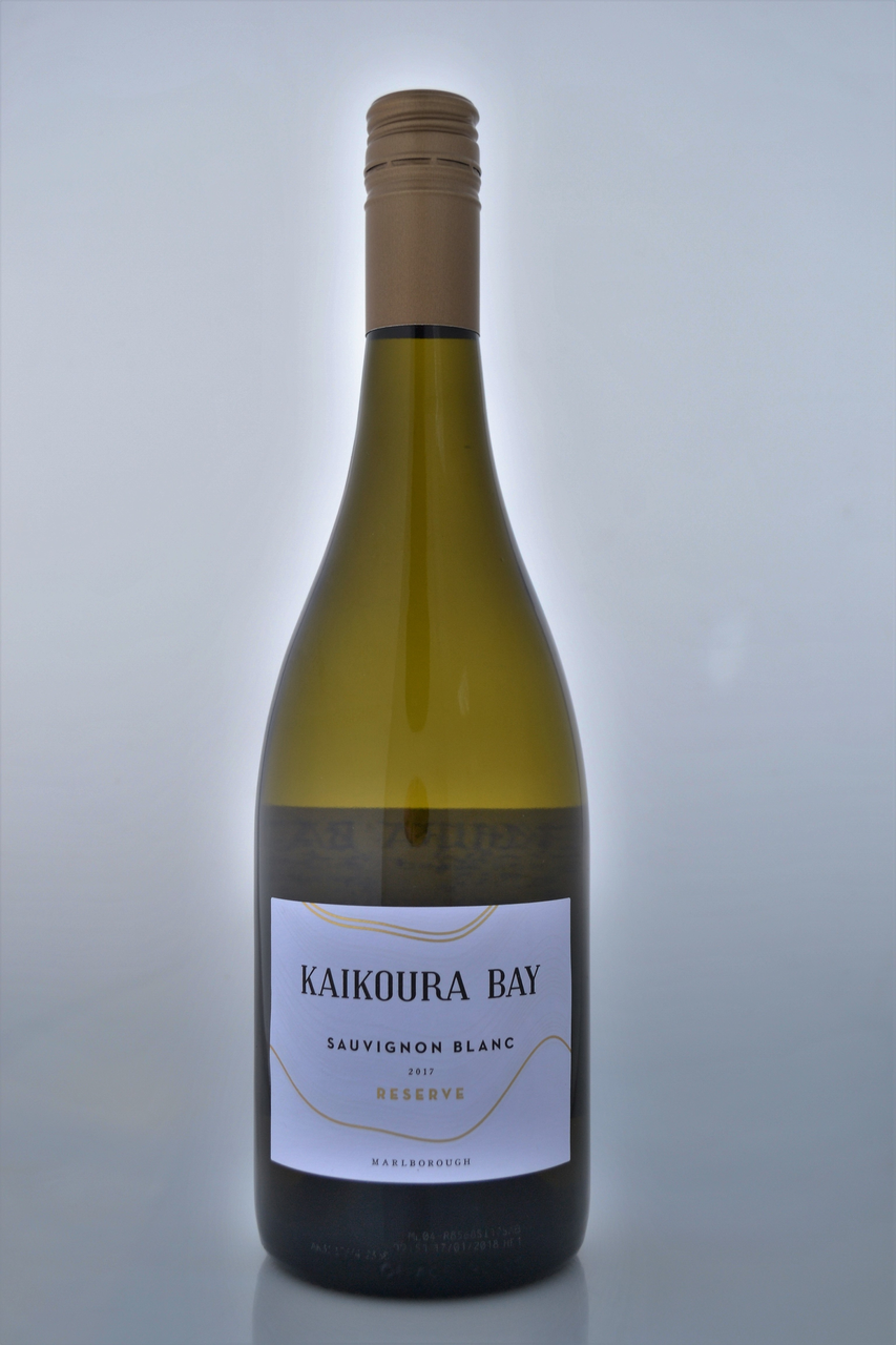 Makutu bay sauvignon blanc. Совиньон белое сухое 0.75. Вино Fitzroy Bay Sauvignon Blanc. Сави Ньон 0.75 белое сухое. Вино Kaikoura Bay Sauvignon Blanc белое сухое 0.75 л.