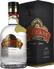 Водка Ханская Limited Edition в подарочной упаковке, 0.5л