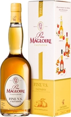Кальвадос Pere Magloire Fine VS в подарочной упаковке, 0.7л