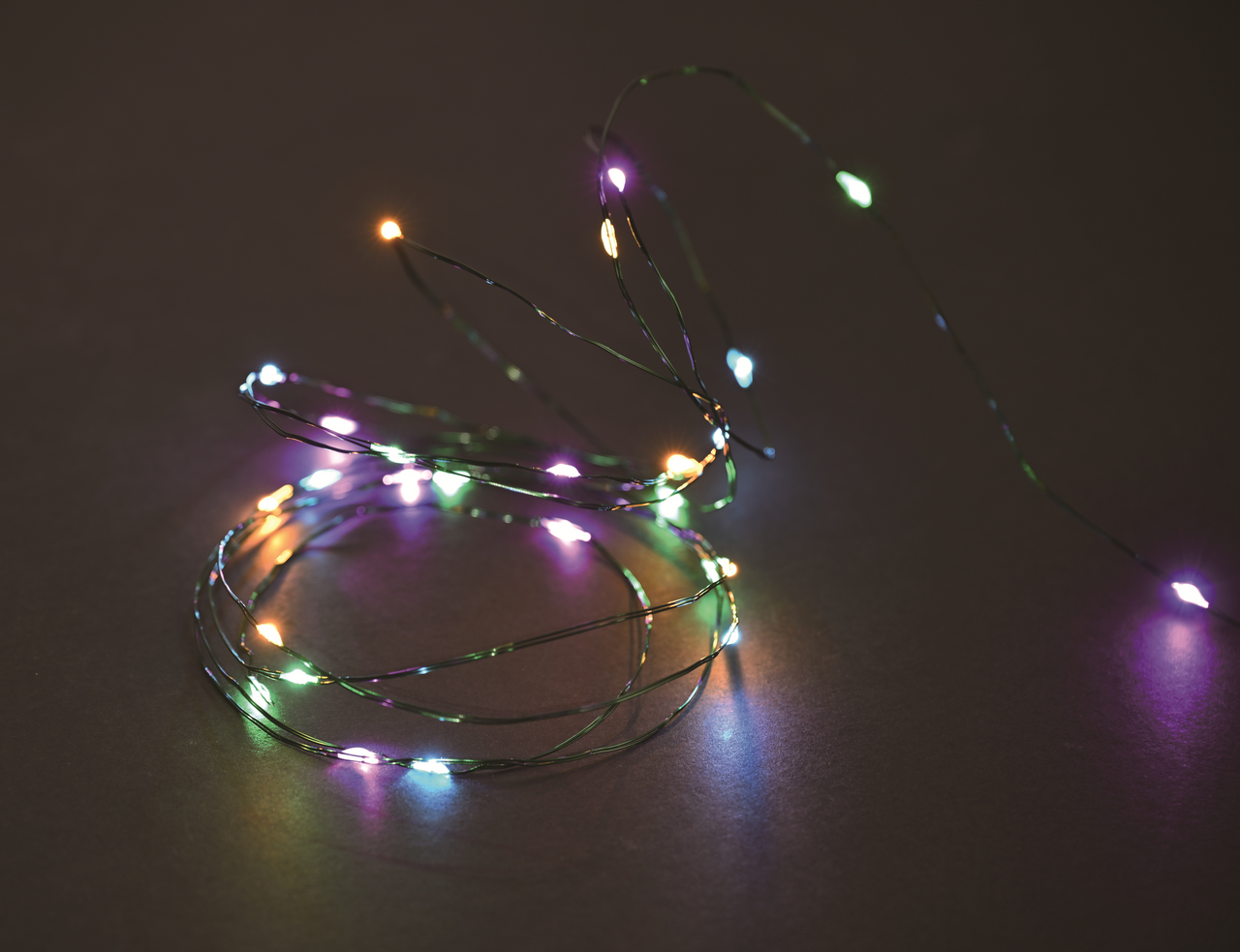 Tarrington House Гирлянда-нить Роса мультиколор 100Led, 10м