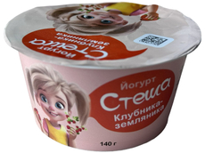Йогурт Джанкойское молоко Стеша клубника и земляника 4%, 140г