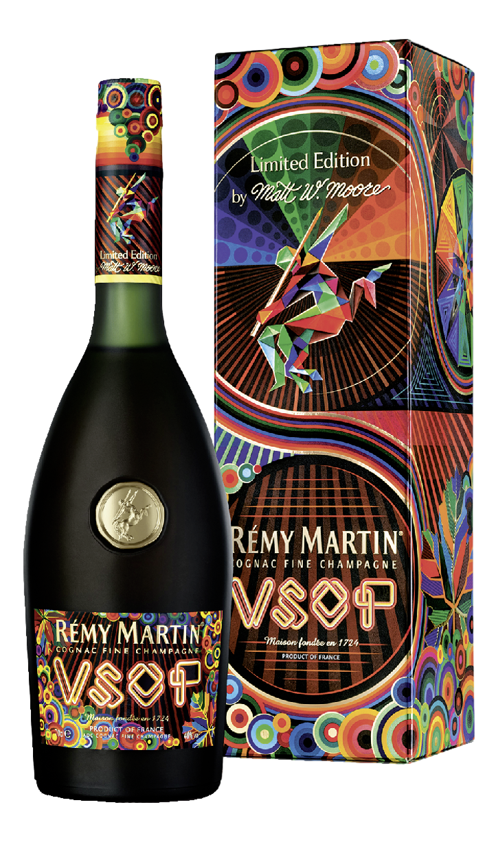 Коньяк Remy Martin VSOP в подарочной коробке, 0.7л купить по выгодной цене,  самовывоз алкоголя из магазина в Москве