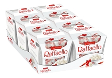 Конфеты Raffaello с цельным миндальным орехом в кокосовой обсыпке, 150г x 6 шт